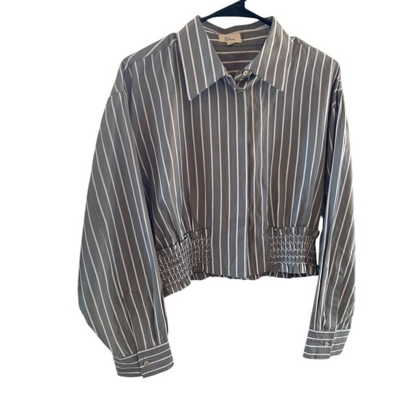Elan Tops - Elan Gray/Striped Cropped Button Down Shirt Smocked Waist Long Sleeve Size L